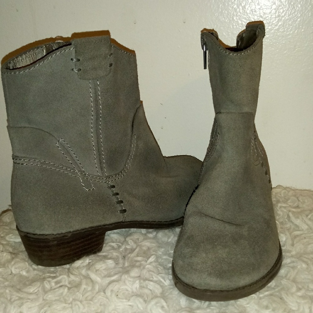 Grey dolce vita boots